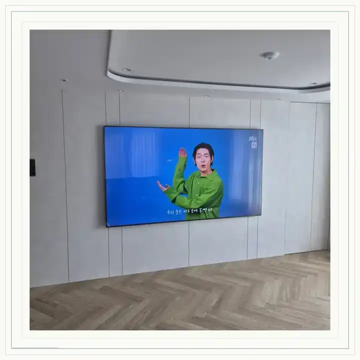 운서역금강펜테리움 무타공 벽걸이TV 설치 상담용 브라켓 참고 사진